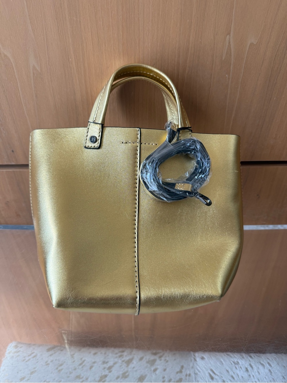 NWT BCBG Gold Small Bucket Handbag with Metallic Finish